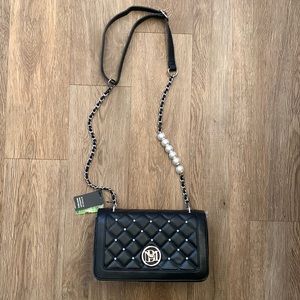 NWT Badgley Mischka Vegan Leather Crossbody Purse